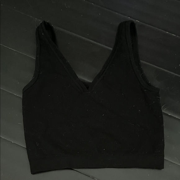 Fabletics Tops - Fabletics Black Crop Top